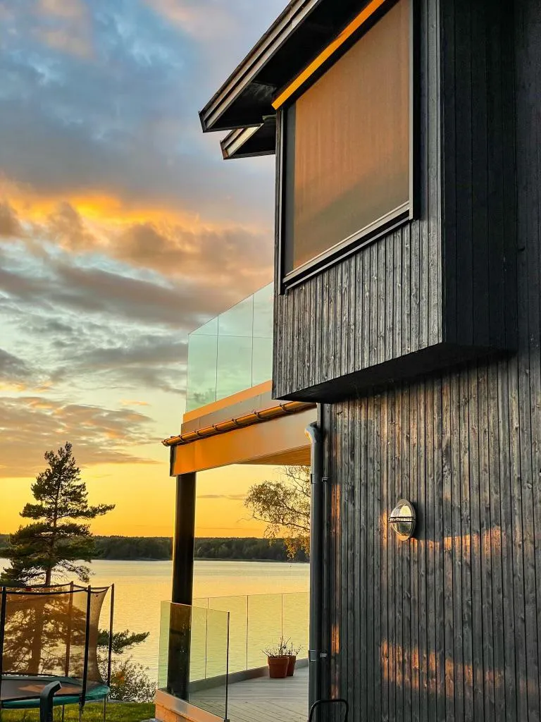 markiser hestra otto